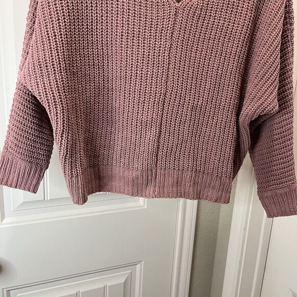 Chloe & Cyrus Tania V Neck Sweater Dark Pink Mauve Womens Size M Dolman Oversize - Picture 4 of 11